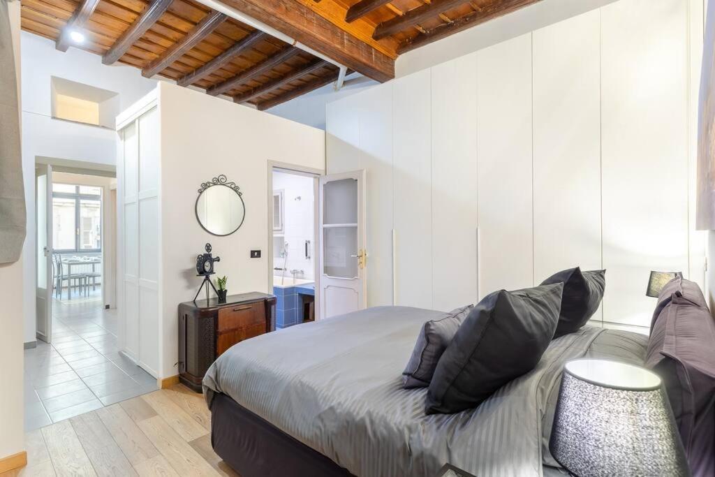 Historical Suite - Pieno Centro - Porta Nuova- Piazza Castello 토리노 외부 사진