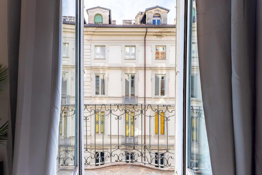 Historical Suite - Pieno Centro - Porta Nuova- Piazza Castello 토리노 외부 사진